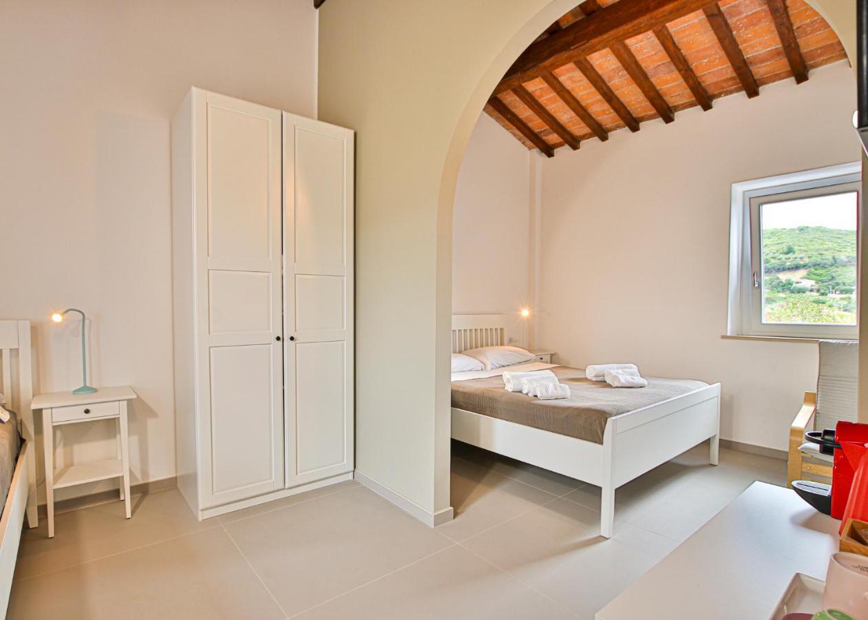 B&B Villa Costanza Lacona Extérieur photo