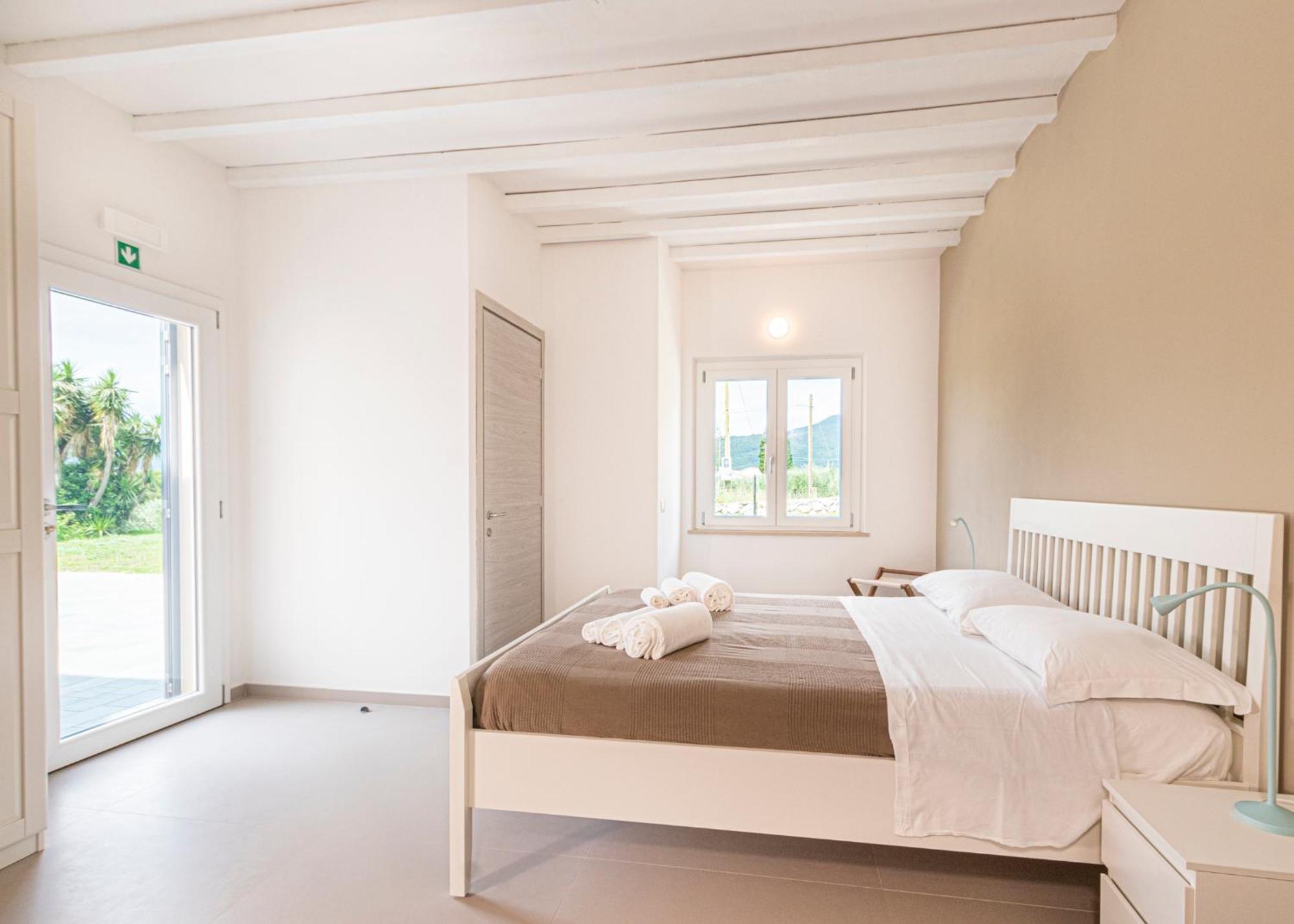 B&B Villa Costanza Lacona Extérieur photo